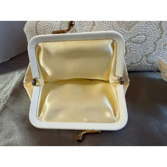 Vintage Made in France White Beaded Evening Bag Set (NOS) - Picture 10 of 10